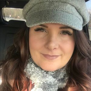 Meet your Posher, Angela